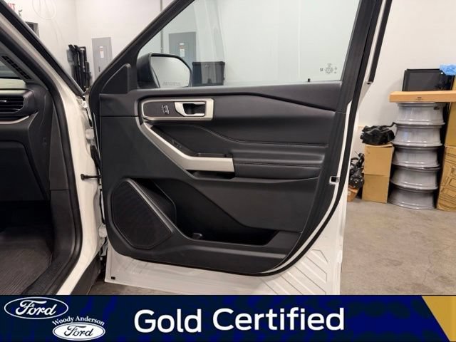 Certified 2023 Ford Explorer XLT w/ Equipment Group 202A AWD/4WD image 28
