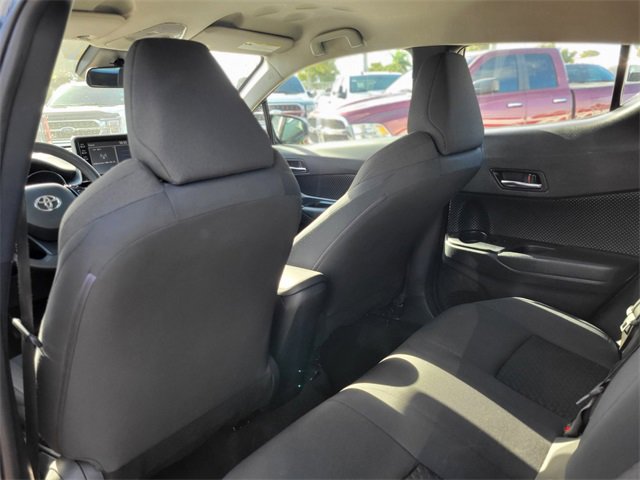 Used 2021 Toyota C-HR LE image 9