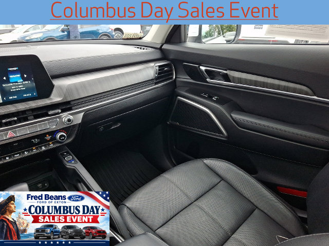 Used 2024 Kia Telluride EX w/ EX Captain's Chair Package FWD image 16