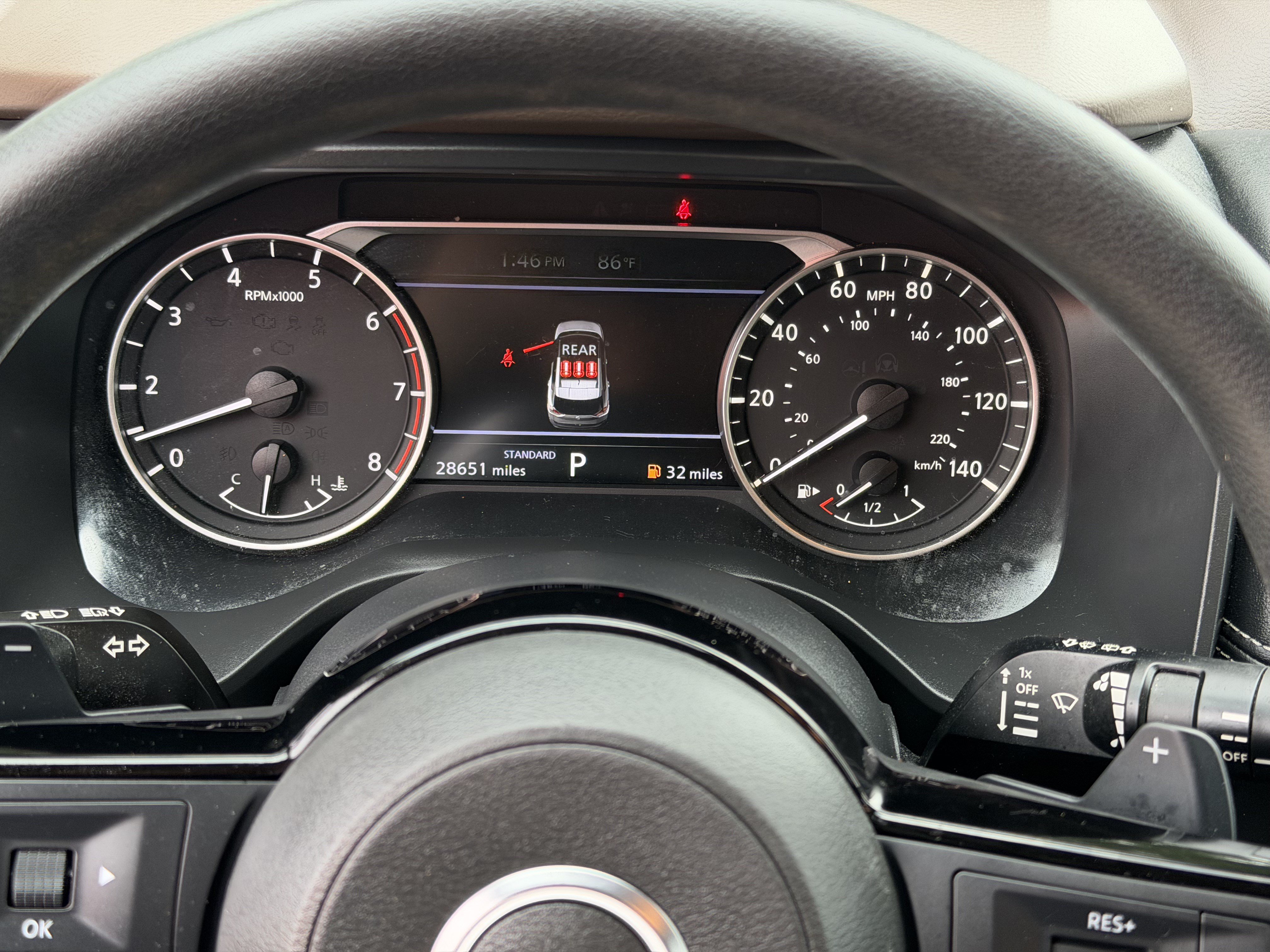 Used 2023 Nissan Rogue SV FWD image 17