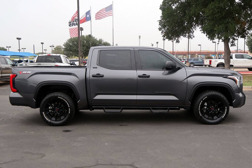 Used 2023 Toyota Tundra SR5 AWD/4WD image 14