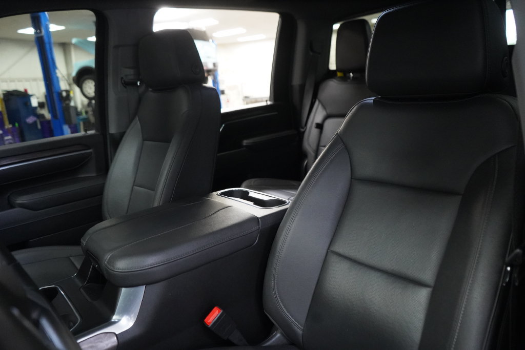 Used 2026 Chevrolet Silverado 2500 LTZ w/ LTZ Premium Package AWD/4WD image 26