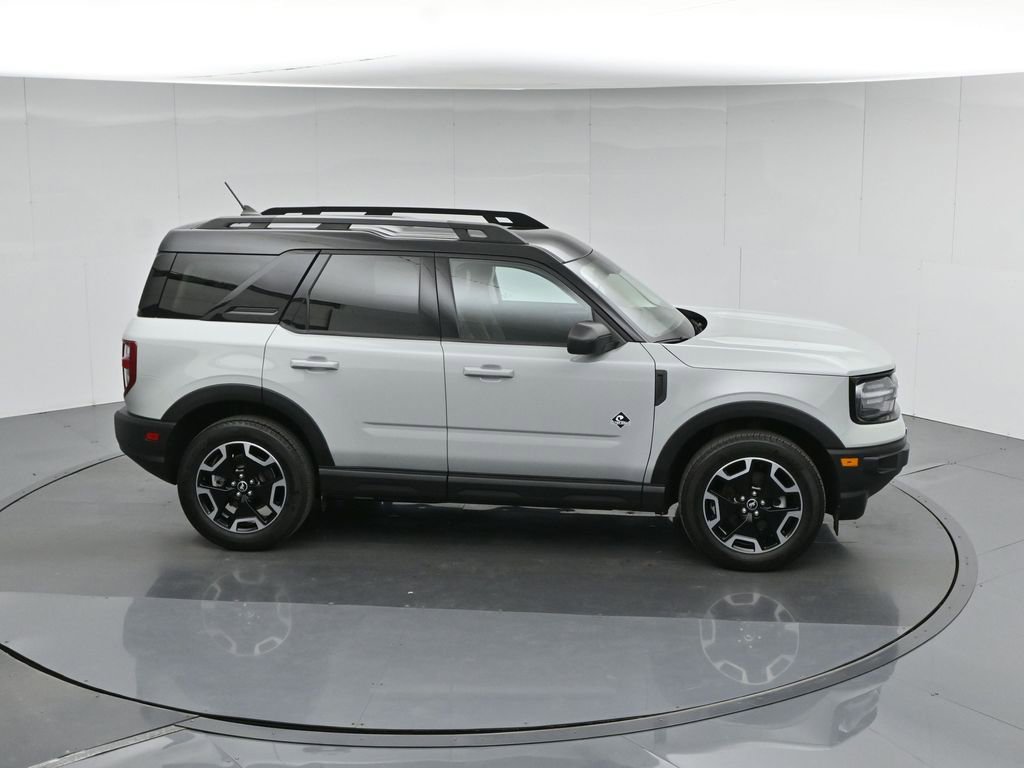 Certified 2023 Ford Bronco Sport Outer Banks w/ Tech Package AWD/4WD image 57