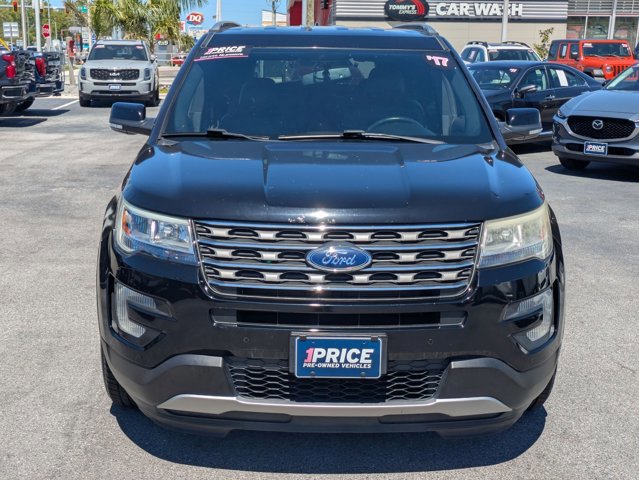 Certified 2017 Ford Explorer XLT w/ Equipment Group 202A image 8