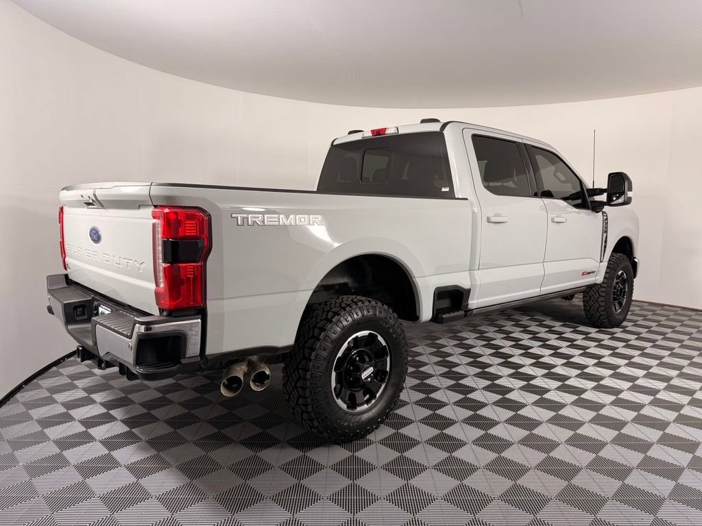 Certified 2025 Ford F350 Lariat w/ Lariat Ultimate Package AWD/4WD image 9