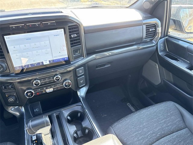 Certified 2021 Ford F150 XLT w/ Equipment Group 302A High image 15