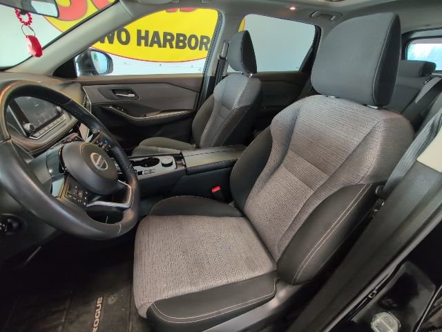 Used 2021 Nissan Rogue SV image 13