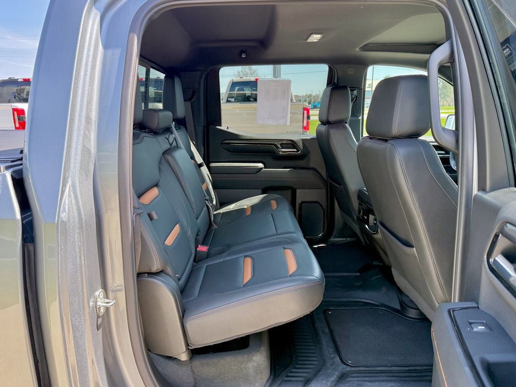 Used 2024 GMC Sierra 1500 AT4 w/ Technology Package AWD/4WD image 19