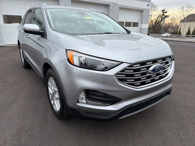 Certified 2022 Ford Edge SEL w/ Convenience Package image 2