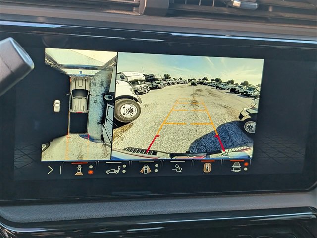 Used 2024 GMC Sierra 2500 AT4 w/ AT4 Premium Plus Package image 14