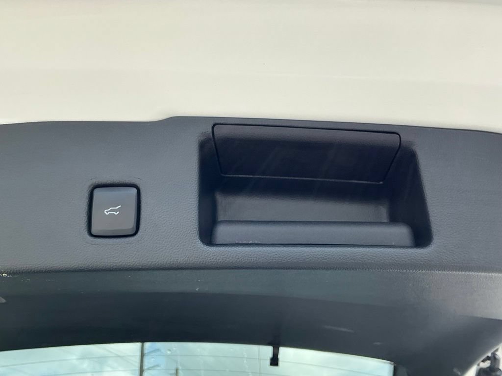 Certified 2023 Ford Escape SE FWD image 19