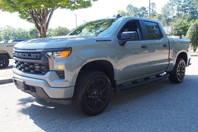Used 2024 Chevrolet Silverado 1500 Custom w/ Turbomax Blackout Package AWD/4WD image 3