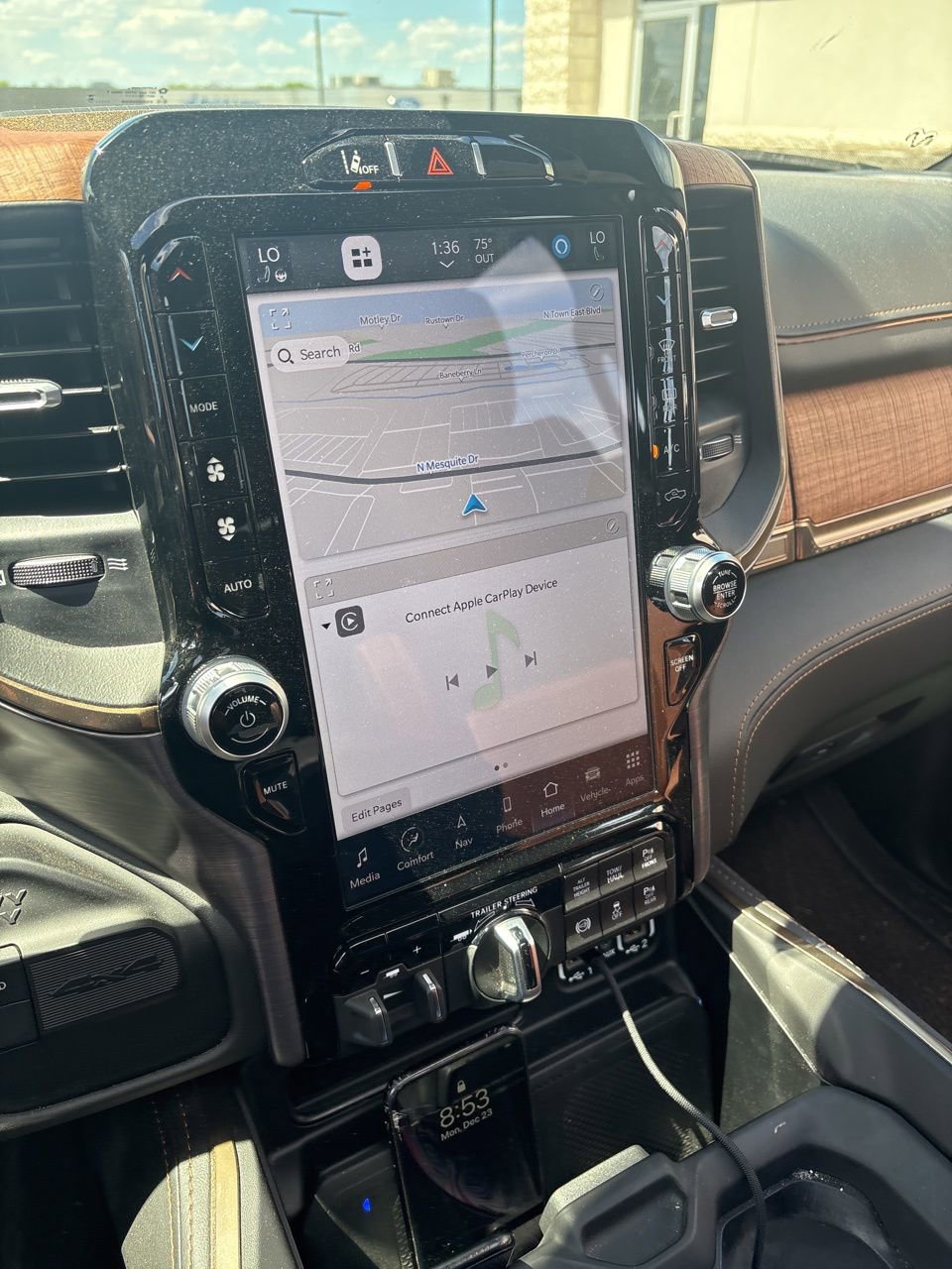 Used 2024 RAM 3500 Limited w/ Safety Group image 8