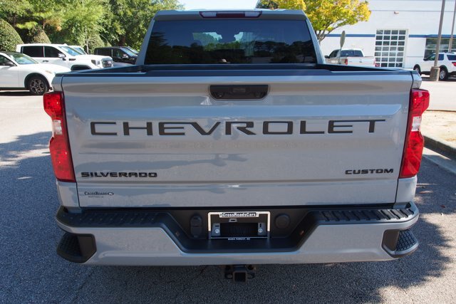 Used 2024 Chevrolet Silverado 1500 Custom w/ Turbomax Blackout Package AWD/4WD image 6