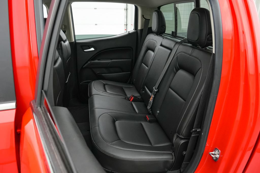 Used 2020 Chevrolet Colorado LT w/ Luxury Package RWD image 20