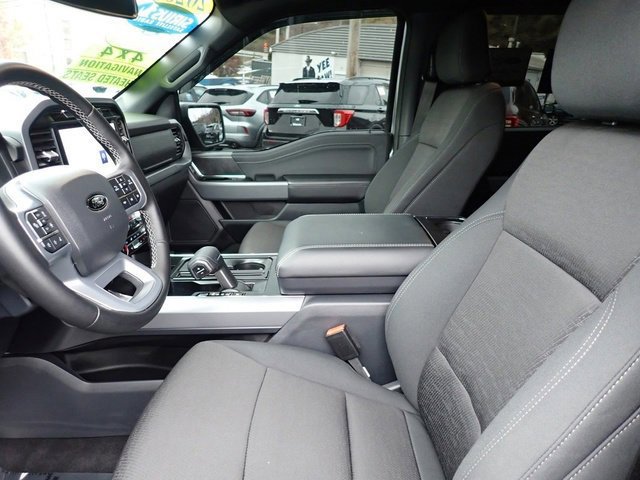 Certified 2025 Ford F150 XLT w/ Equipment Group 302A MID image 17