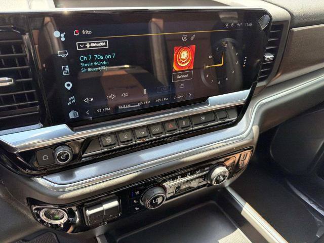 Used 2025 Chevrolet Silverado 3500 High Country w/ High Country Premium Package AWD/4WD image 21