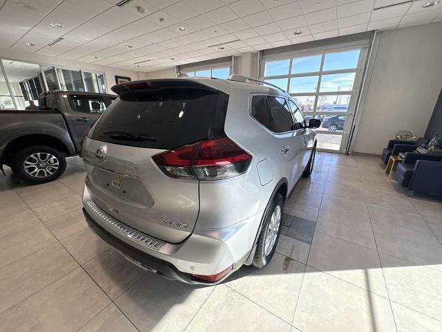 Used 2020 Nissan Rogue SV image 5