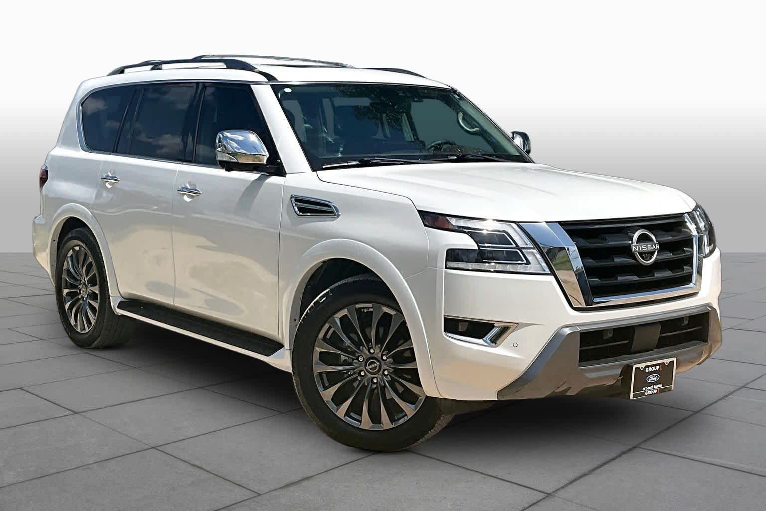 Used 2022 Nissan Armada Platinum w/ Captain's Chairs Package AWD/4WD image 3
