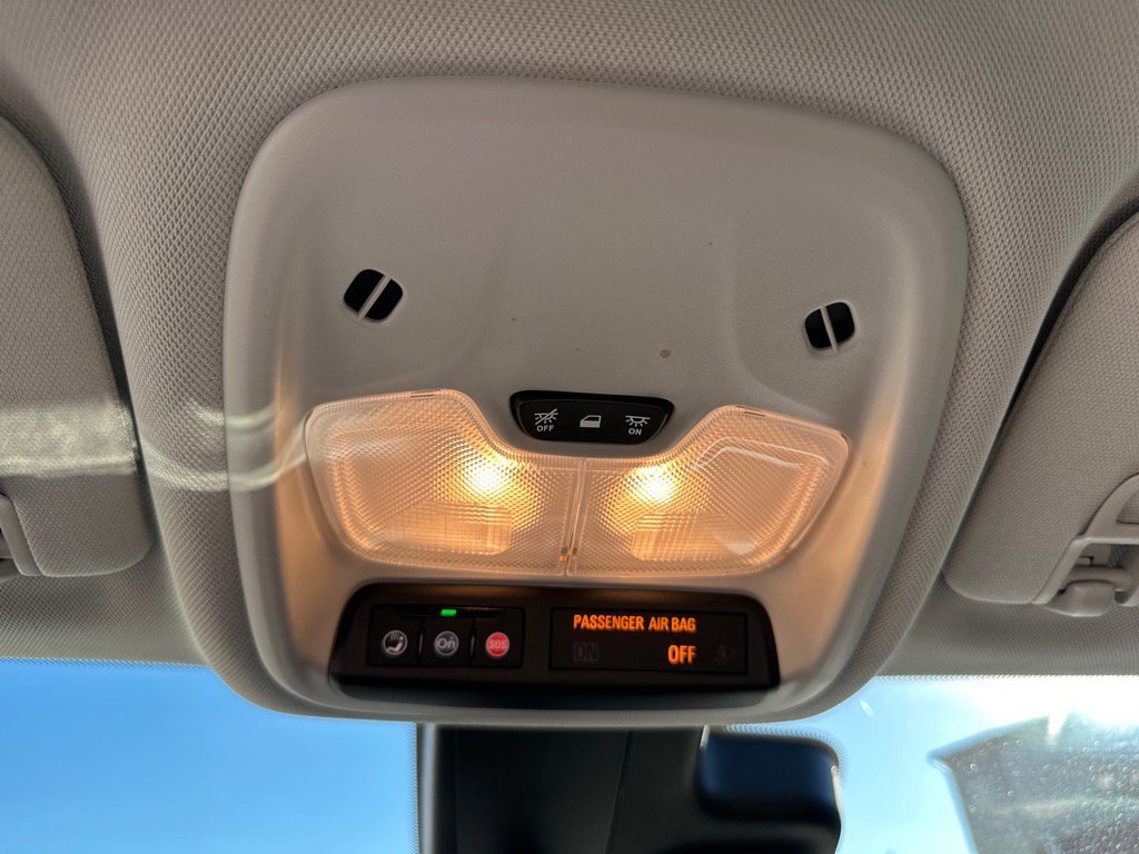 Used 2023 Chevrolet Bolt EUV Premier image 19