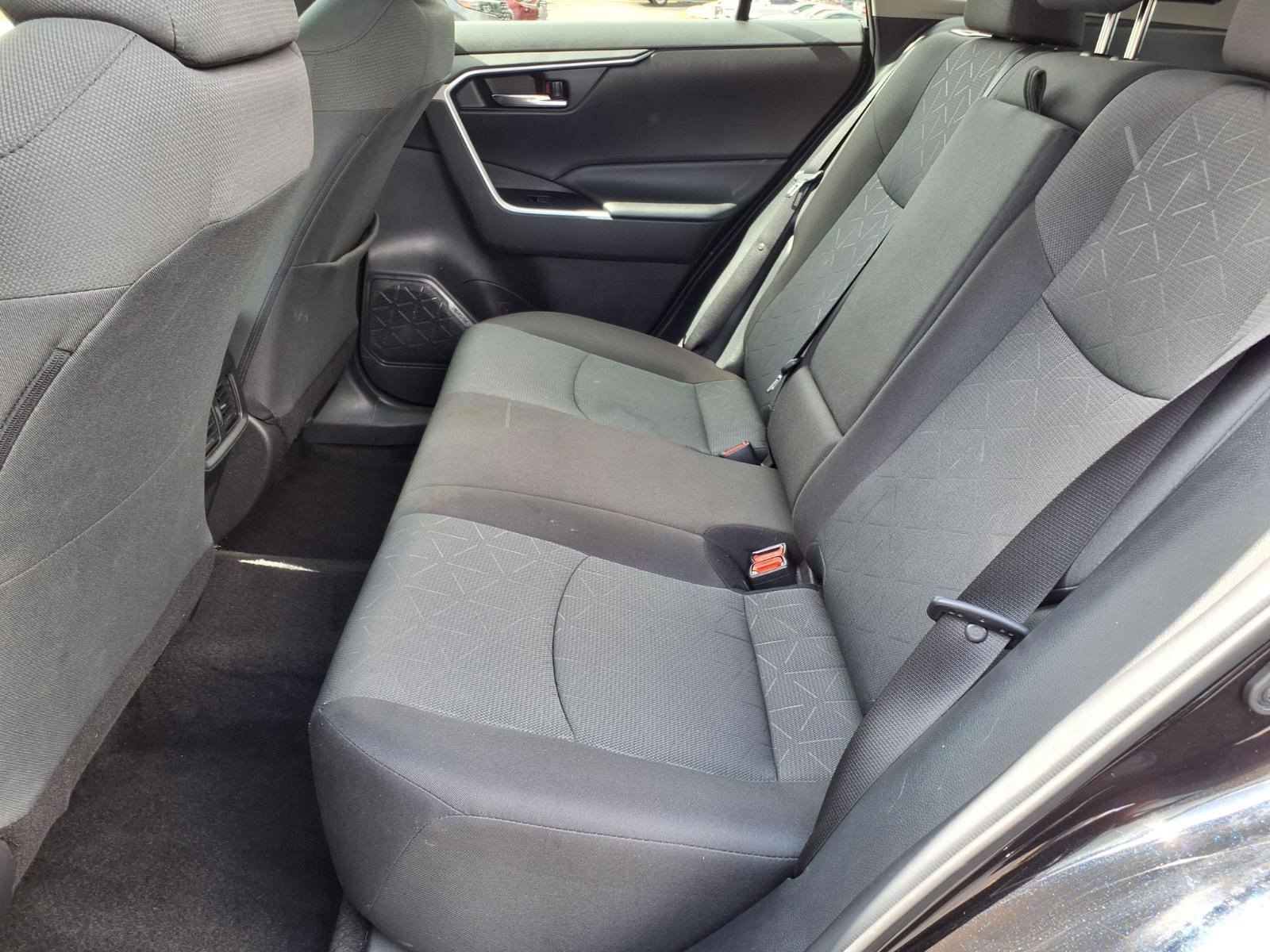 Used 2024 Toyota RAV4 XLE FWD image 12
