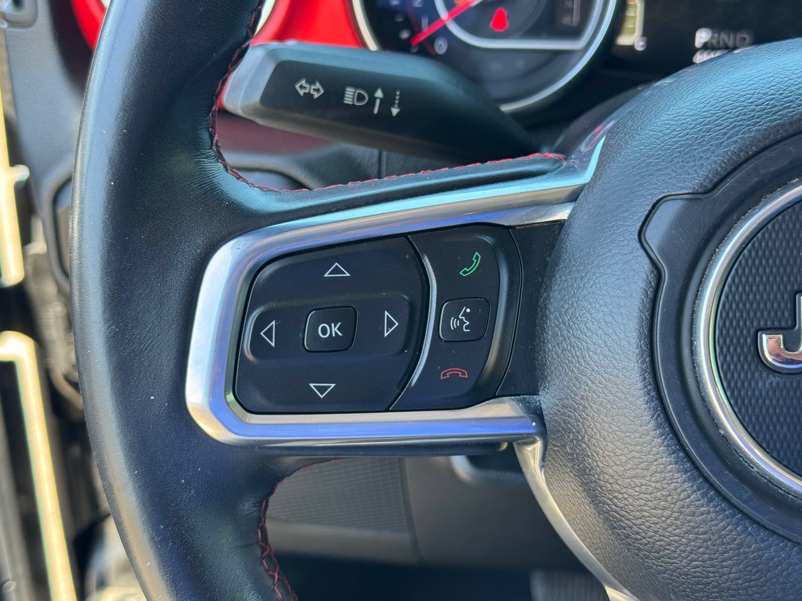 Used 2020 Jeep Gladiator Rubicon AWD/4WD image 30