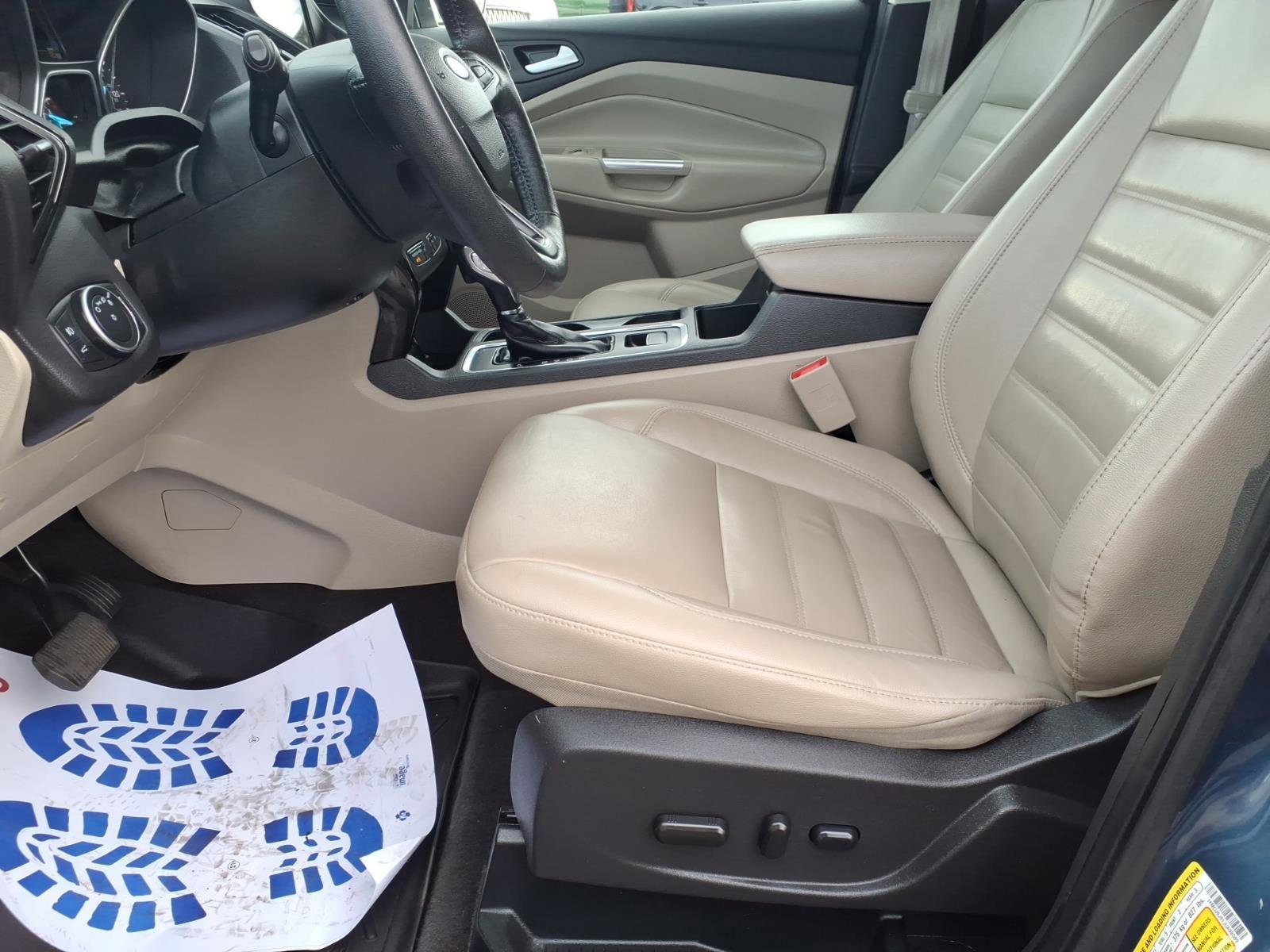 Certified 2018 Ford Escape Titanium w/ Ford Safe & Smart Package image 22