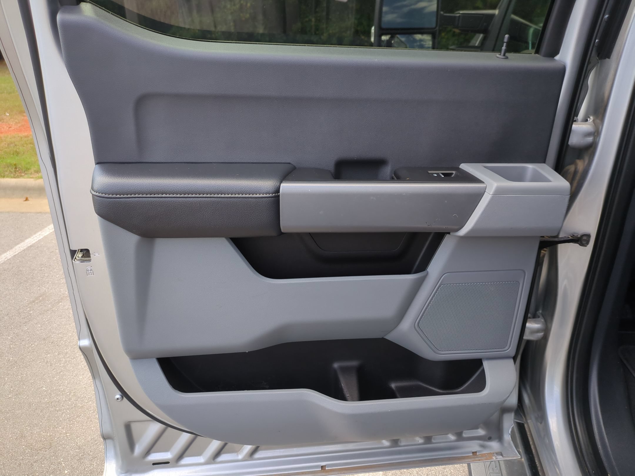 Certified 2024 Ford F250 XLT AWD/4WD image 25