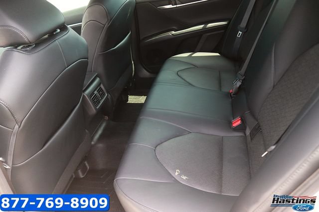 Used 2023 Toyota Camry XLE FWD image 13