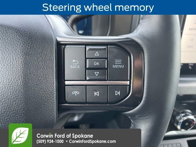 Certified 2025 Ford F450 Platinum w/ FX4 Off-Road Package image 33