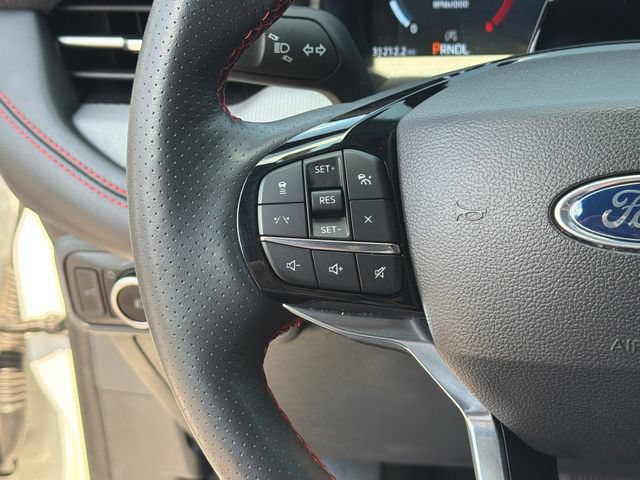 Certified 2025 Ford Explorer ST-Line AWD/4WD image 27