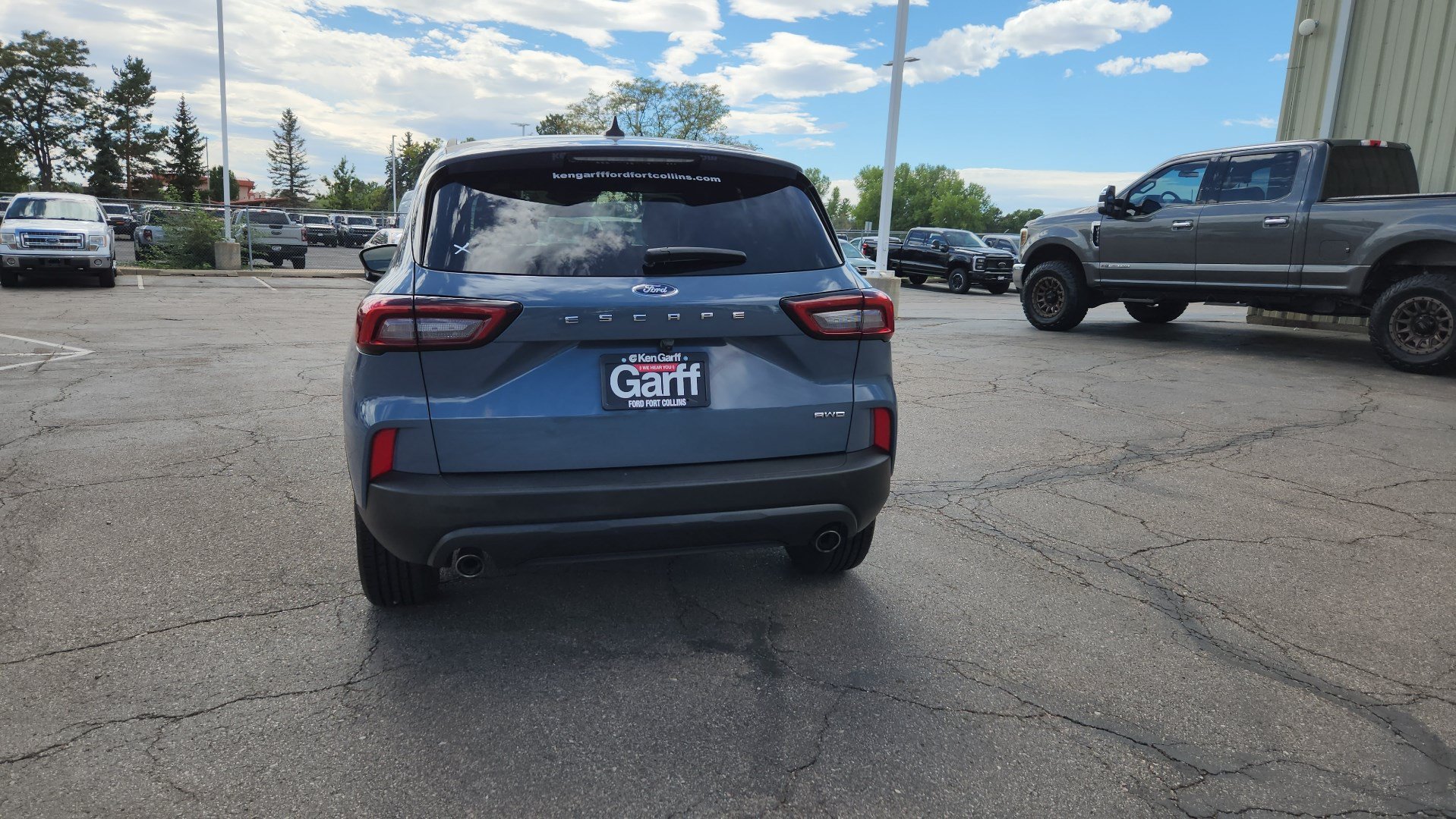 Certified 2025 Ford Escape ST-Line Select AWD/4WD image 10