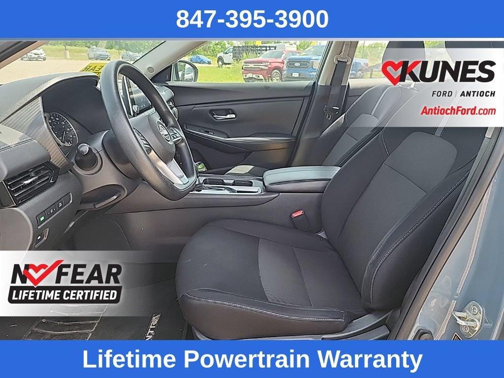 Used 2024 Nissan Sentra SV FWD image 10