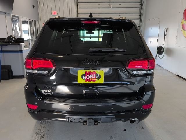 Used 2021 Jeep Grand Cherokee Altitude AWD/4WD image 4