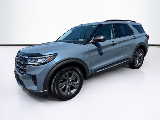 Certified 2025 Ford Explorer Active w/ Active Comfort Package AWD/4WD image 4