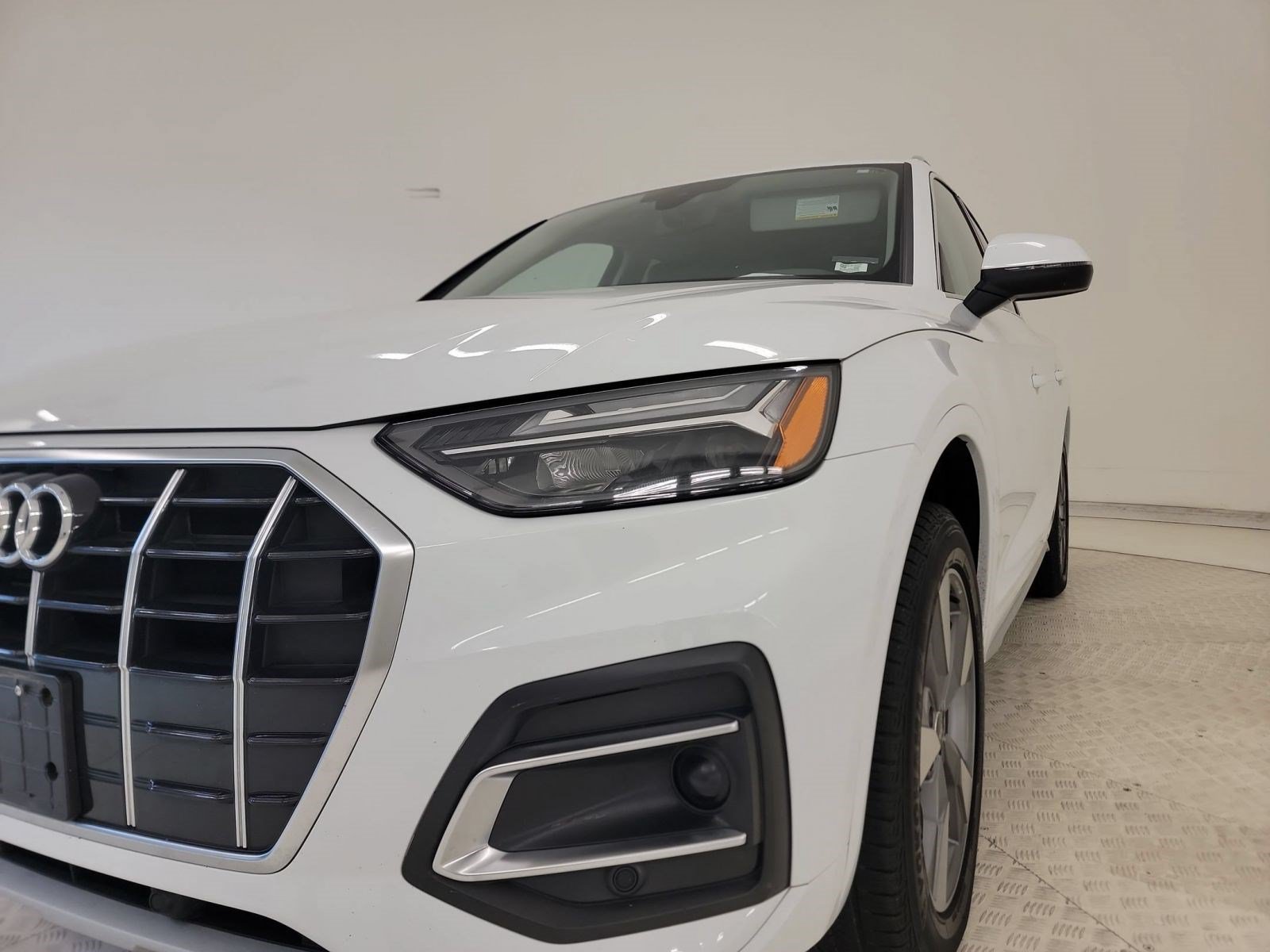 Used 2024 Audi Q5 2.0T Premium w/ Convenience Package AWD/4WD image 10
