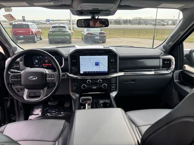 Certified 2022 Ford F150 Lariat w/ Equipment Group 502A High image 30