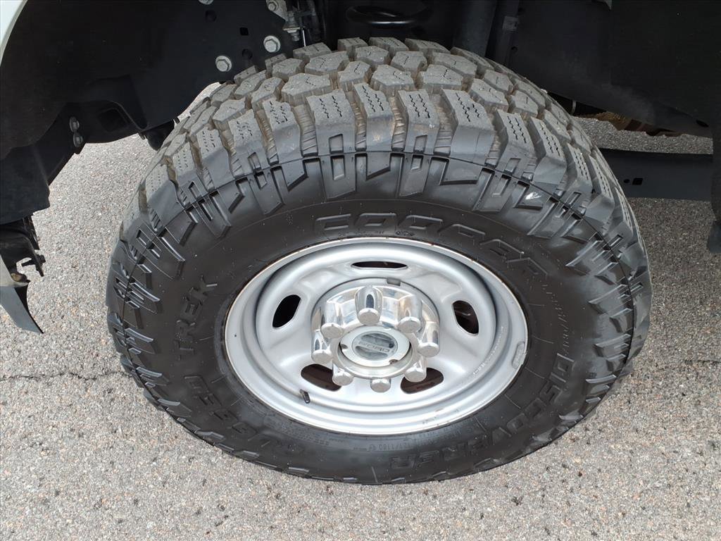 Certified 2023 Ford F350 XL w/ XL Off-Road Package image 4