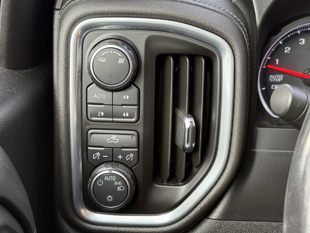 Used 2019 Chevrolet Silverado 1500 LT w/ All-Star Edition AWD/4WD image 21
