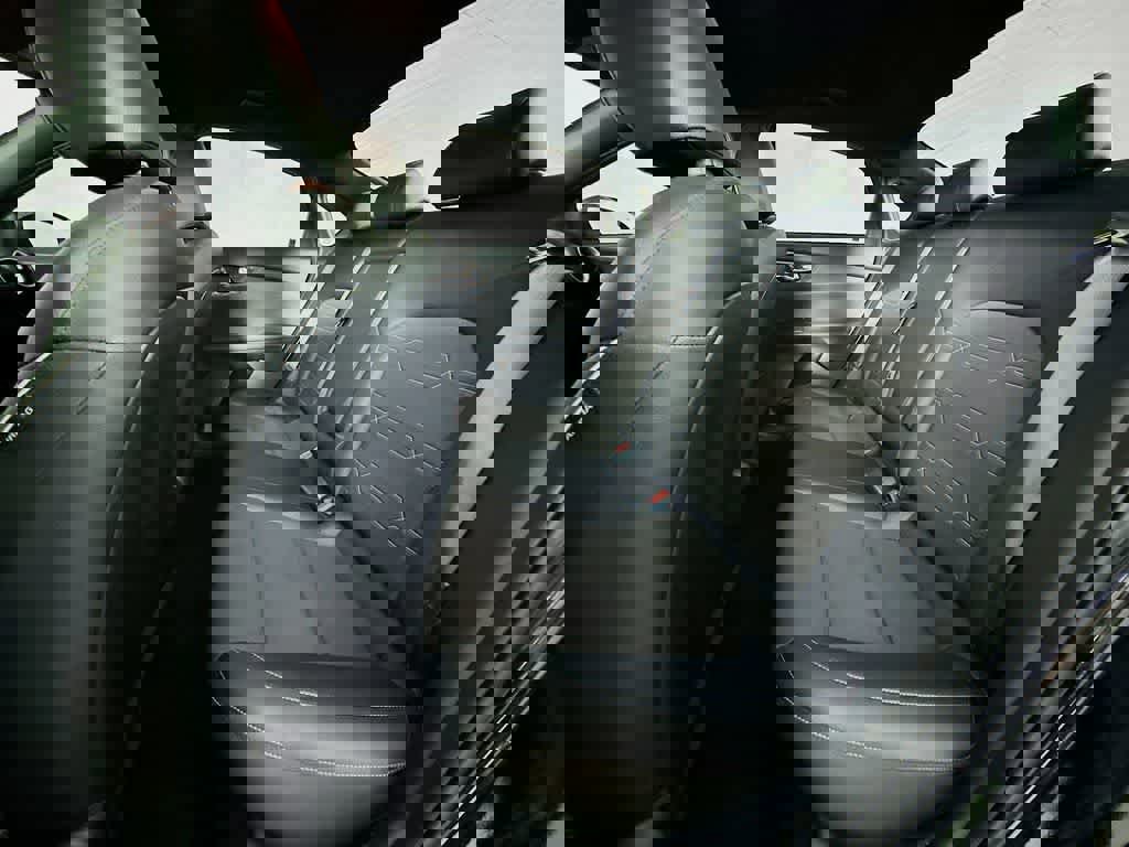 Used 2024 Kia Forte GT-Line image 16