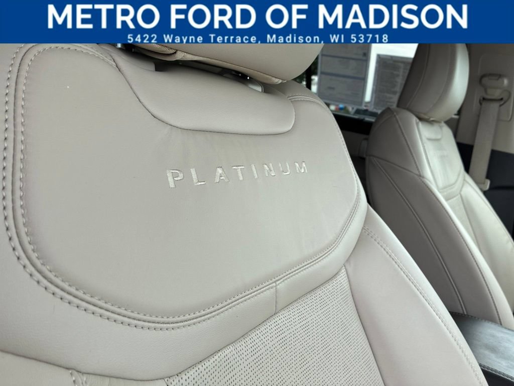 Certified 2023 Ford Explorer Platinum w/ Technology Package AWD/4WD image 55