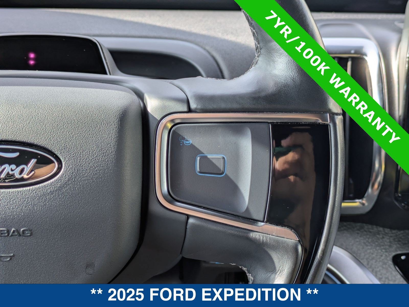 Certified 2025 Ford Expedition Tremor AWD/4WD image 31