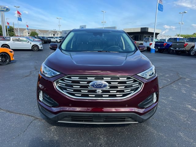 Certified 2024 Ford Edge Titanium w/ Equipment Group 301A AWD/4WD image 2