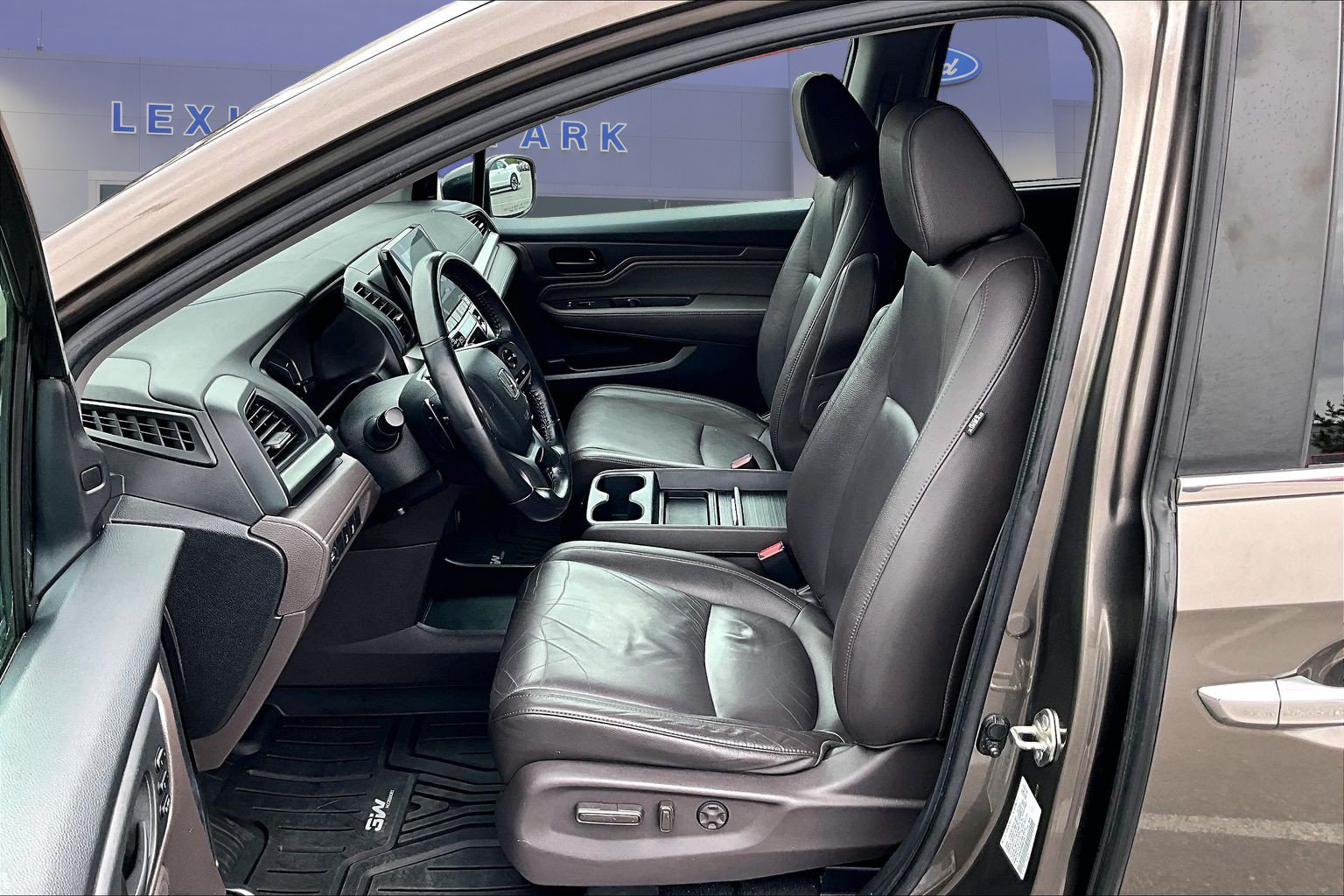 Used 2019 Honda Odyssey Touring image 21