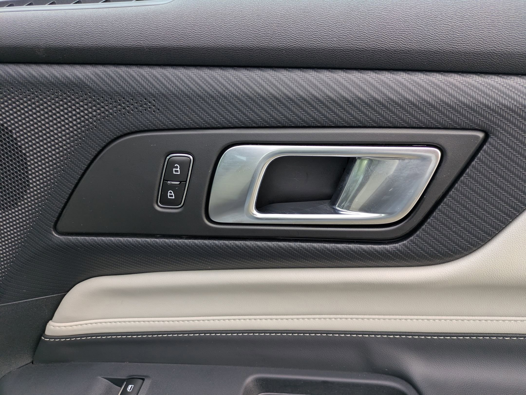 Certified 2024 Ford Mustang GT Premium image 30