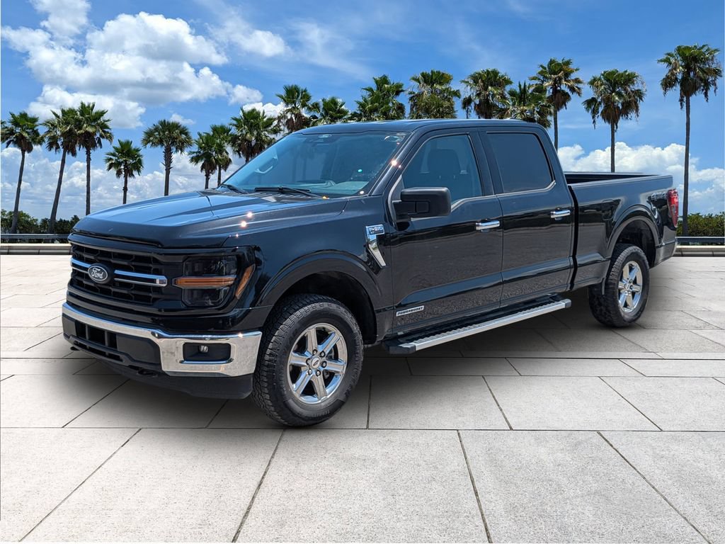 Certified 2025 Ford F150 XLT w/ Equipment Group 301A Standard AWD/4WD image 4