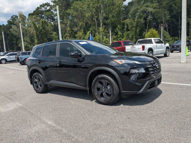 Used 2026 Nissan Rogue SV w/ Cold Weather Package