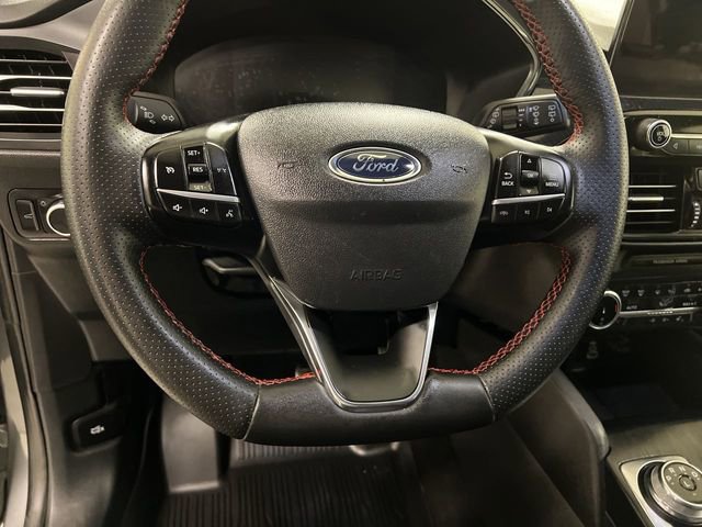 Certified 2024 Ford Escape ST-Line AWD/4WD image 9