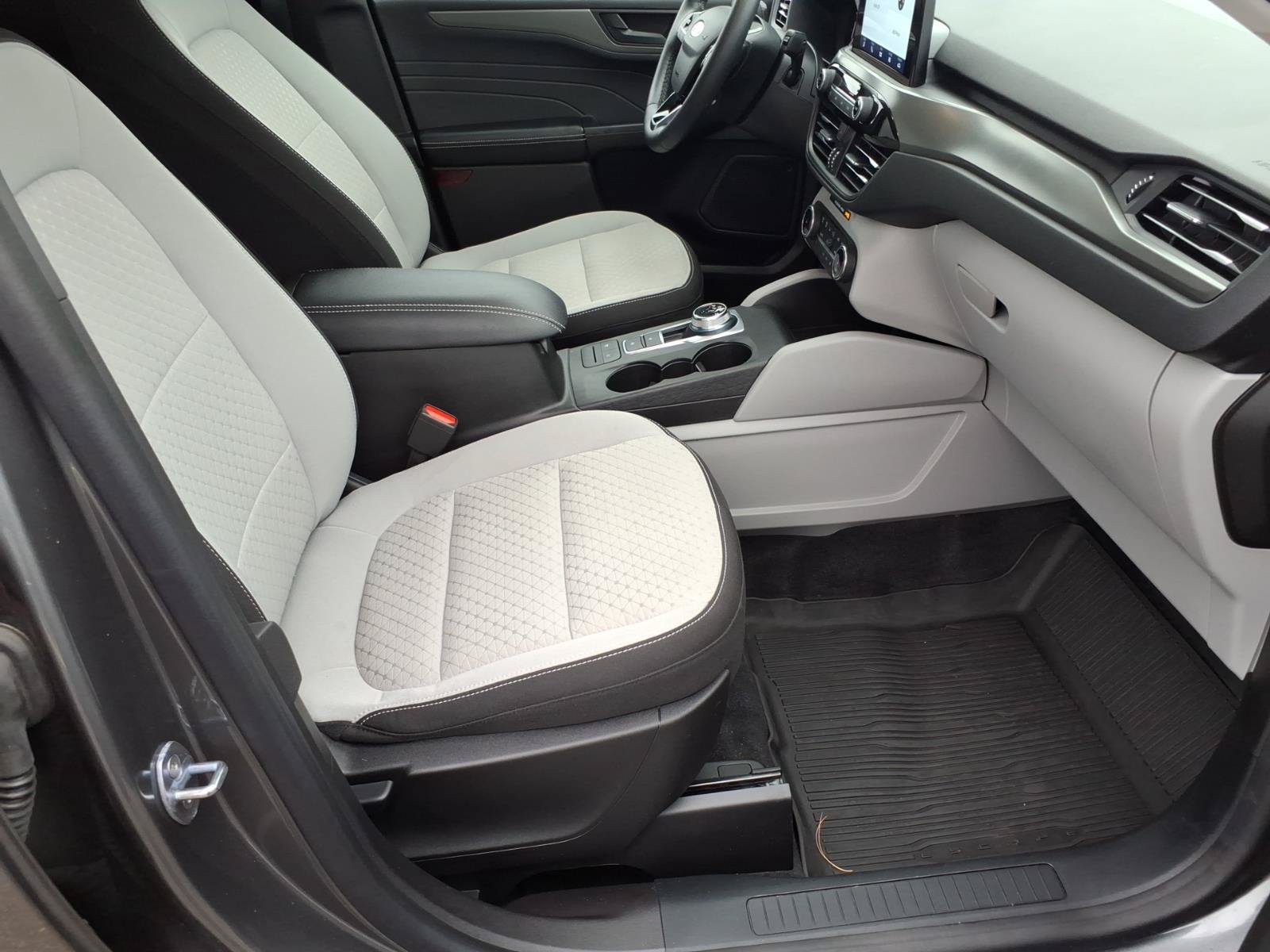 Certified 2023 Ford Escape Active AWD/4WD image 8