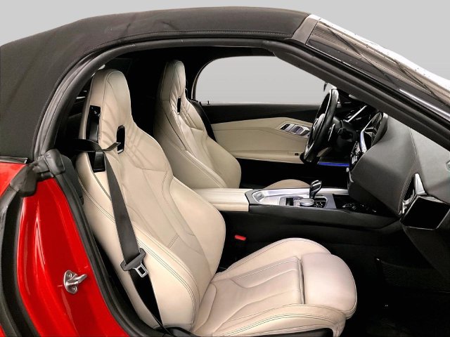 Used 2019 BMW Z4 sDrive30i w/ M Sport Package RWD image 7